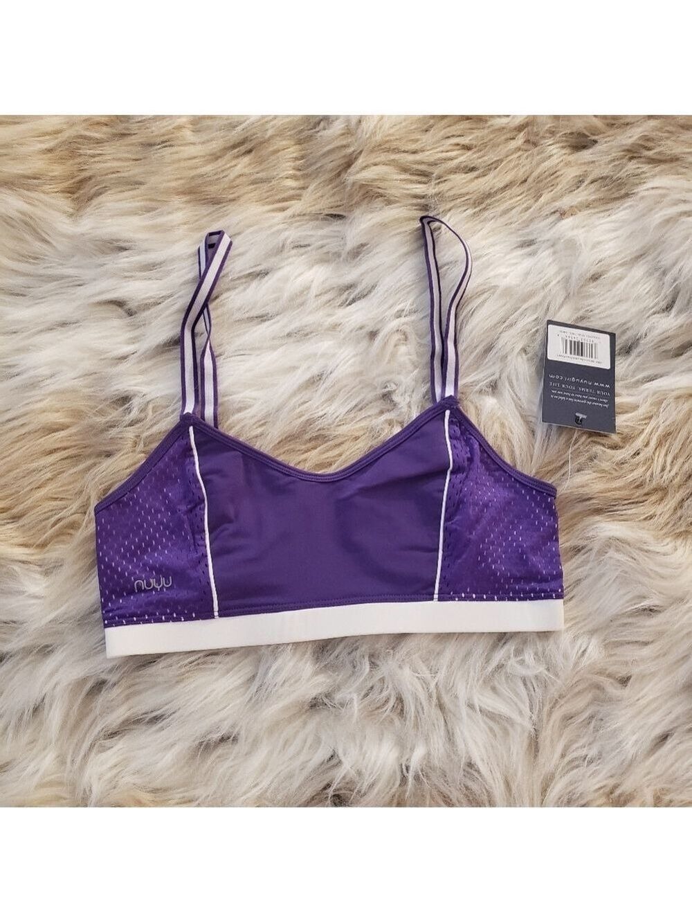 Sporty Bralette w/ strappy back